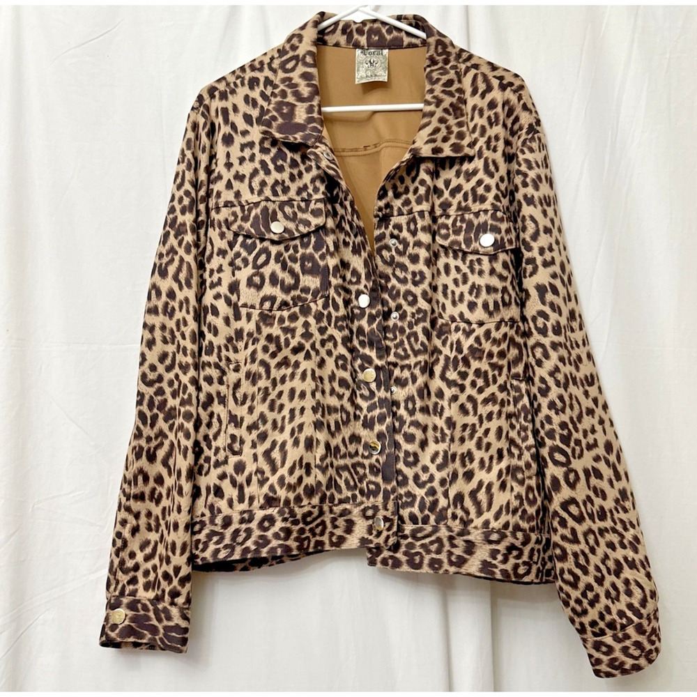 Vocal USA Women's Leopard Print Faux Suede Short Jacket with Pockets‎ - SZ 2X